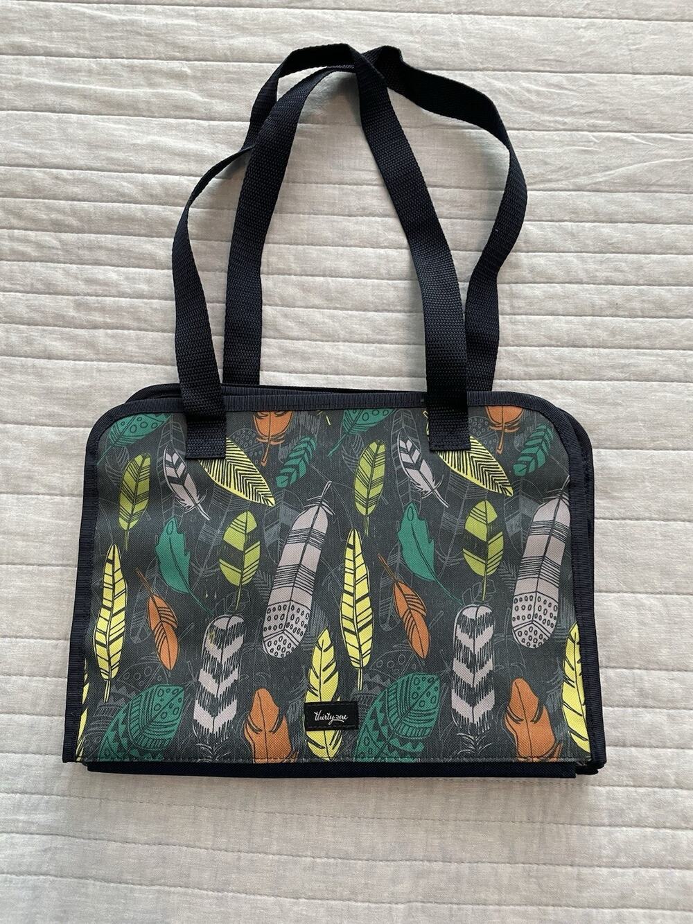 Thirty-One Get Creative Caddy Falling Feathers Pattern Organizer Excellent